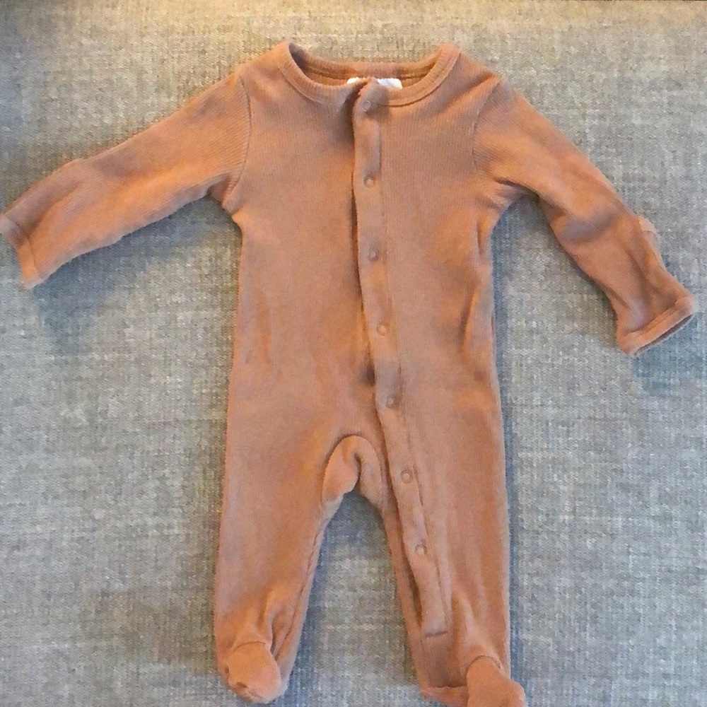 Mebie Baby snap footie